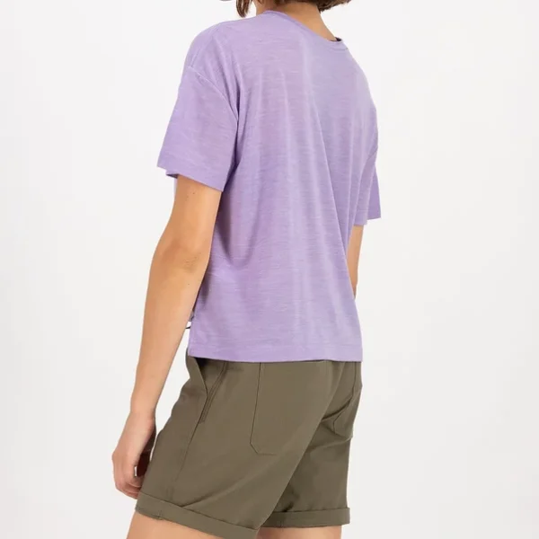 Street Style Statement: Fashionable and Versatile Boxy T-Shirt - Image 2
